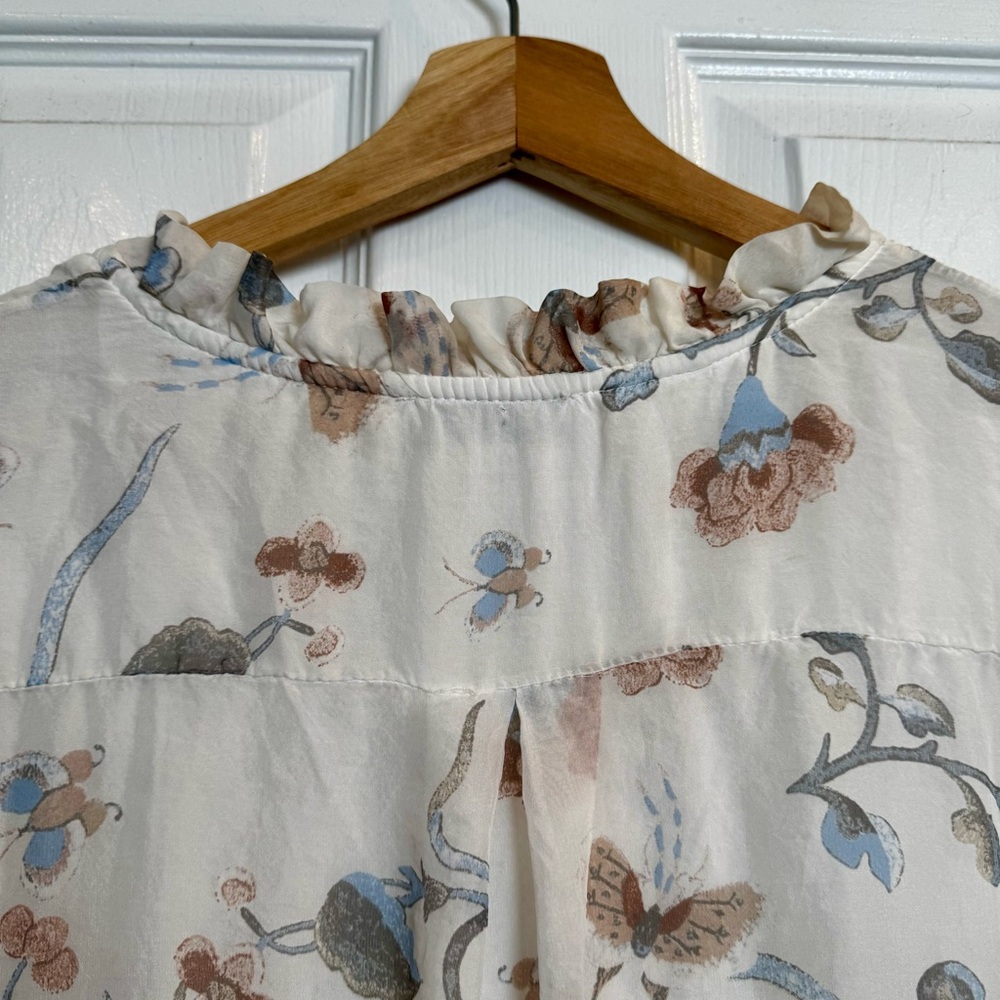 Angela Moda 100% Silk Floral Butterfly Blouse Made in Italy Size Large - Picture 9 of 10